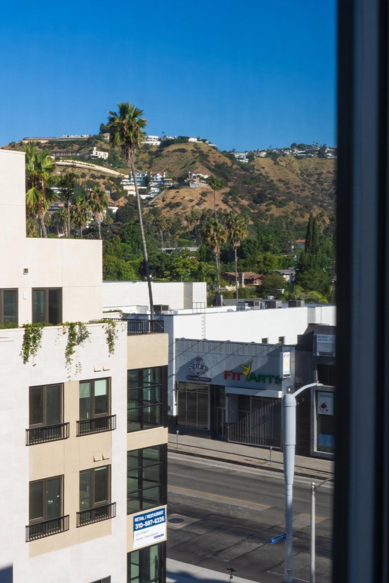 Bright Studio On Sunset Blvd, Free Parking, Gym, And Pool Los Angeles Exterior foto