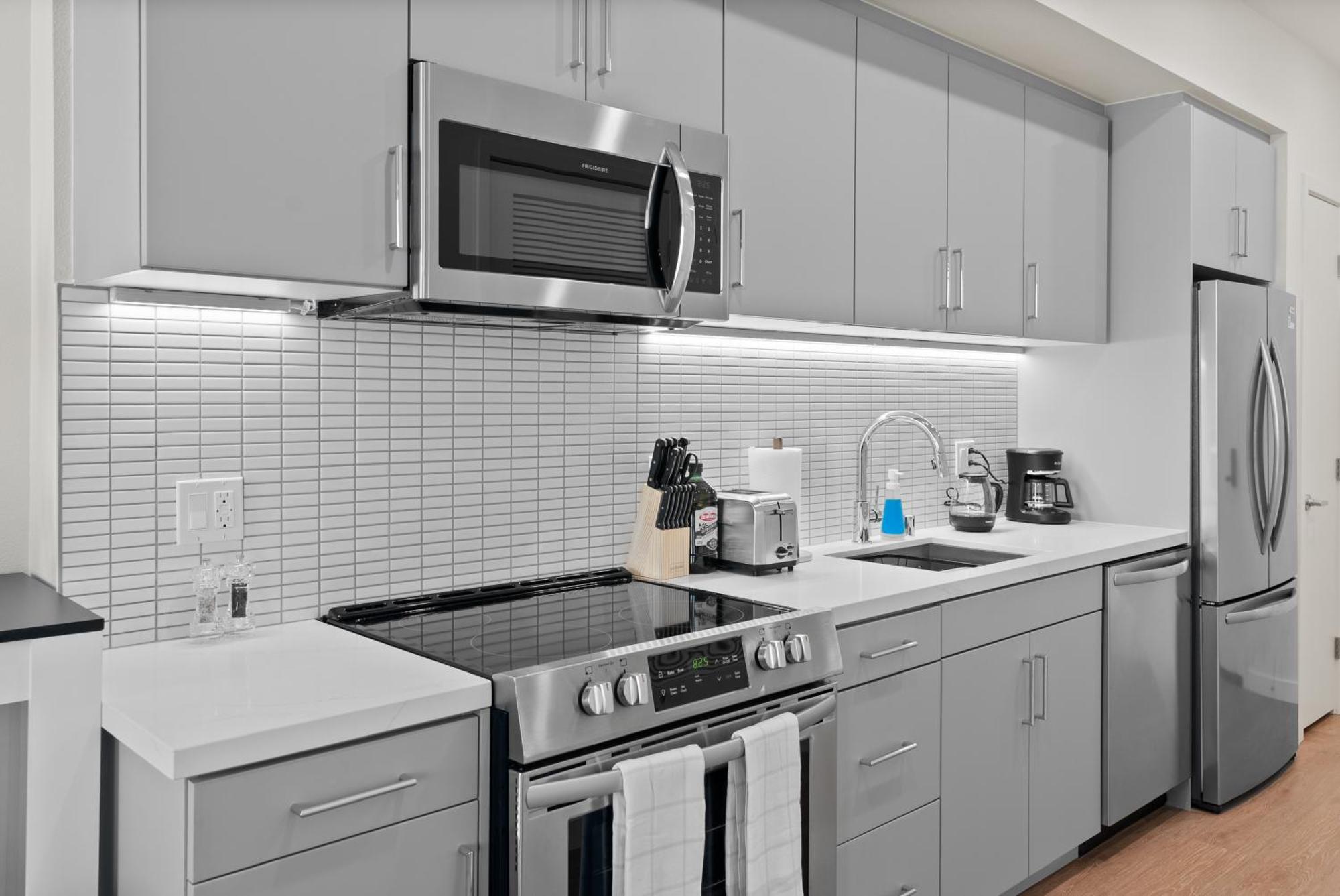 Bright Studio On Sunset Blvd, Free Parking, Gym, And Pool Los Angeles Exterior foto