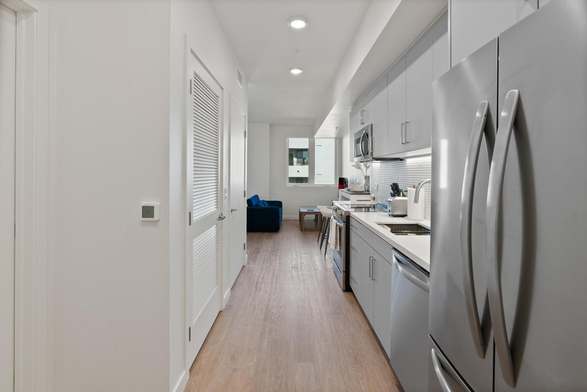 Bright Studio On Sunset Blvd, Free Parking, Gym, And Pool Los Angeles Exterior foto
